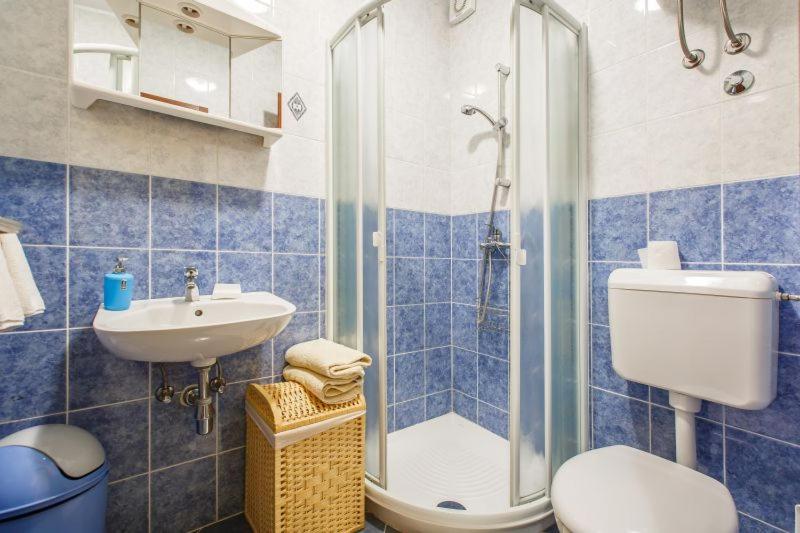 Apartmani Gilda Vrsar Exterior photo