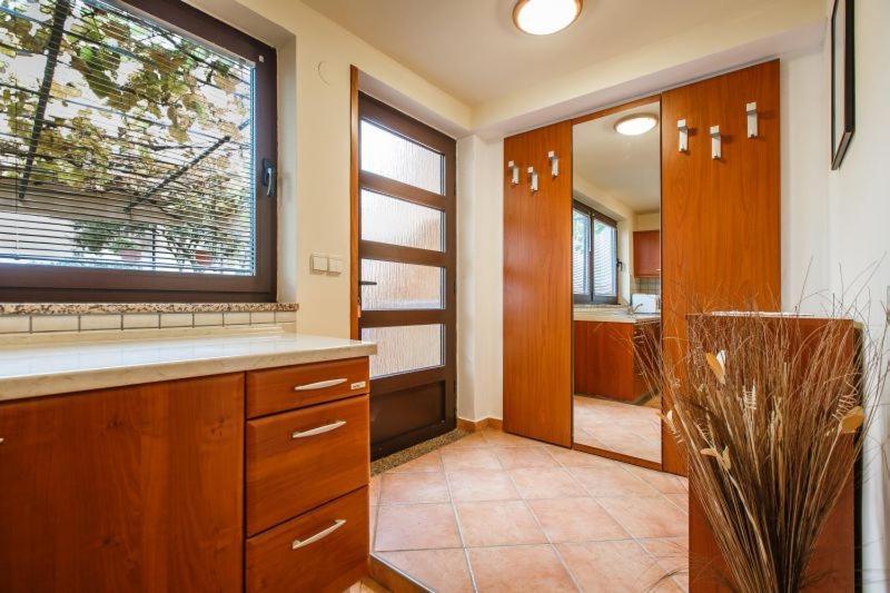 Apartmani Gilda Vrsar Exterior photo